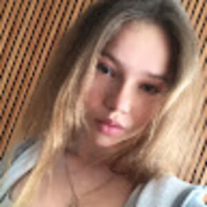 Meet your Posher, Dominika